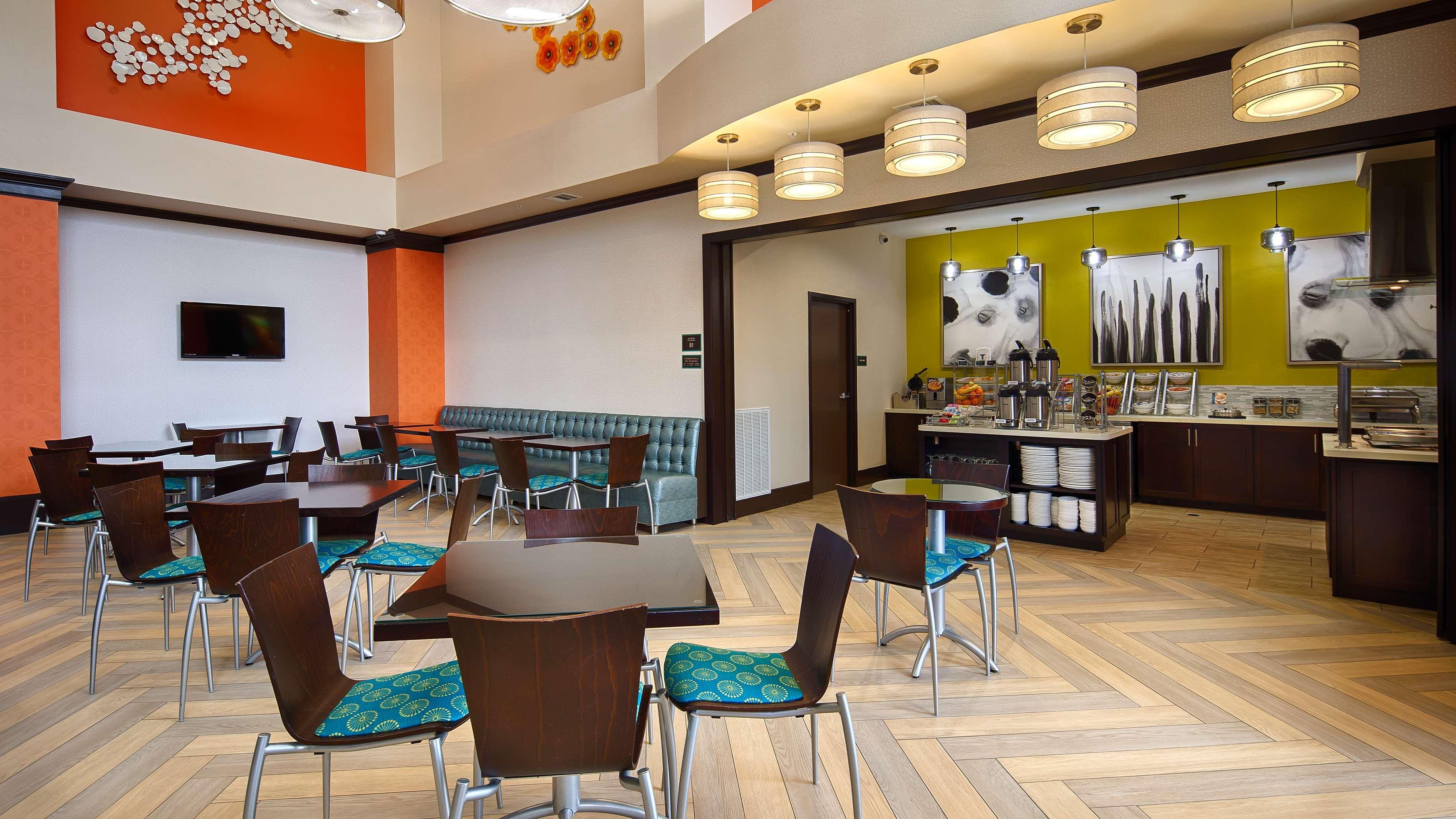 Best Western Premier Ashton Suites - Willowbrook Хюстън Екстериор снимка