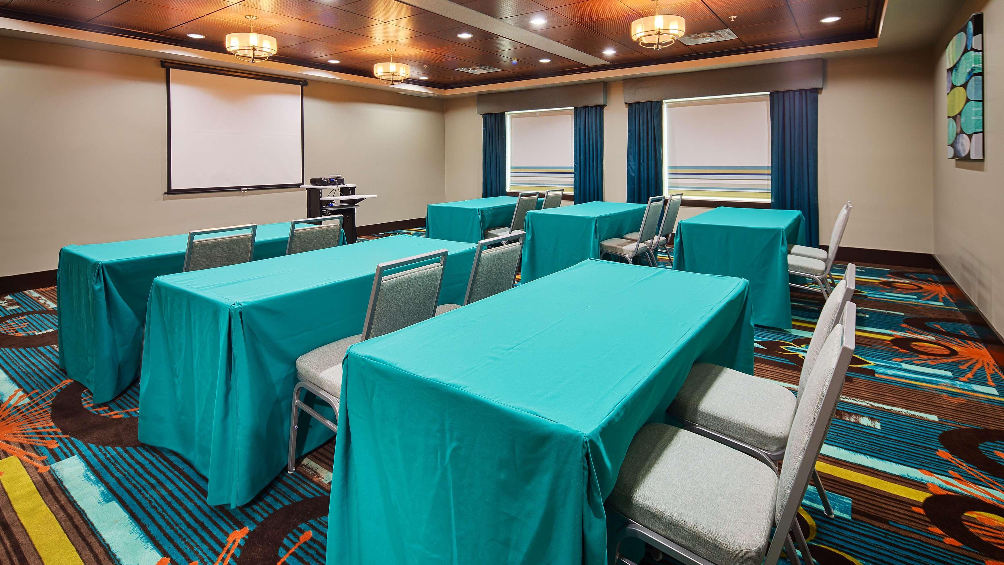 Best Western Premier Ashton Suites - Willowbrook Хюстън Екстериор снимка