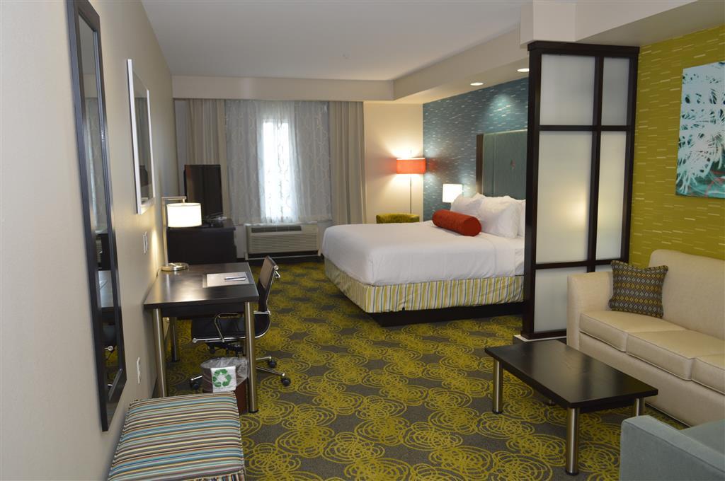 Best Western Premier Ashton Suites - Willowbrook Хюстън Стая снимка