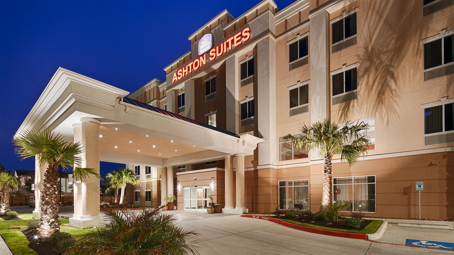 Best Western Premier Ashton Suites - Willowbrook Хюстън Екстериор снимка