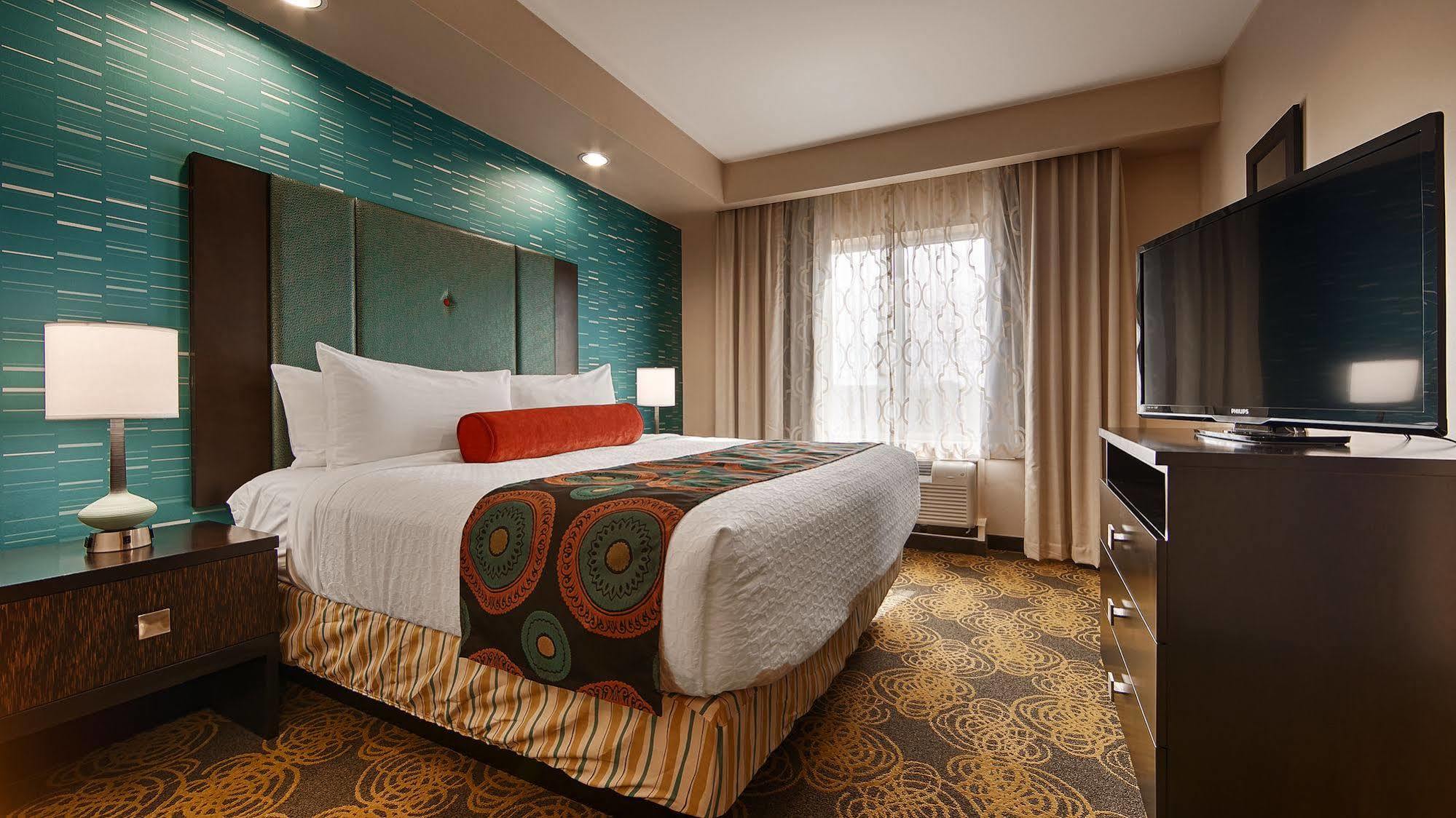 Best Western Premier Ashton Suites - Willowbrook Хюстън Екстериор снимка